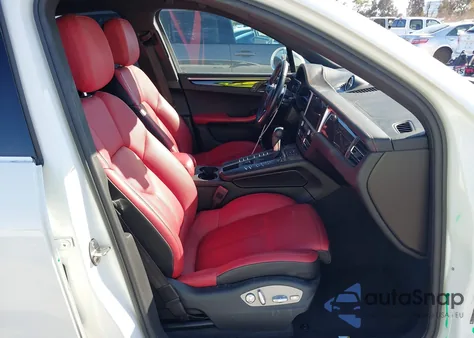 2021 Porsche Macan S from USA, damaged, VIN WP1AB2A59MLB35405